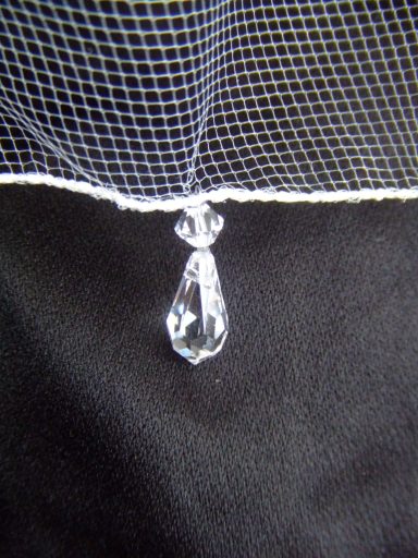 Crystal drop veil