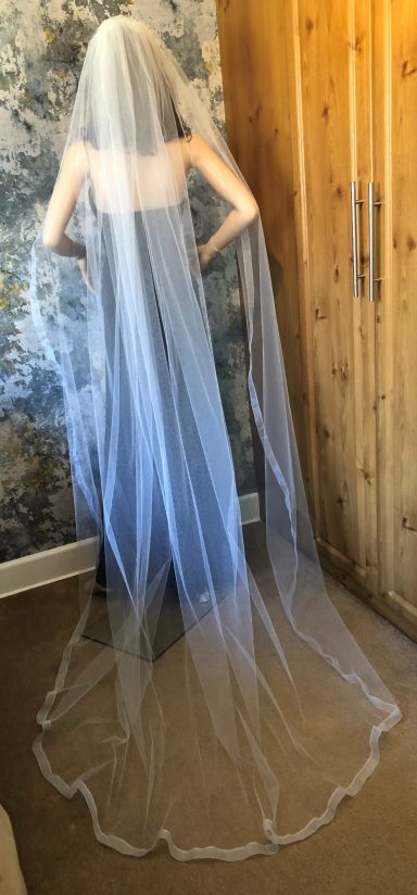 organza ribbon veil