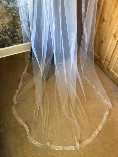 organza ribbon veil