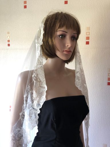 silk lace bridal veil